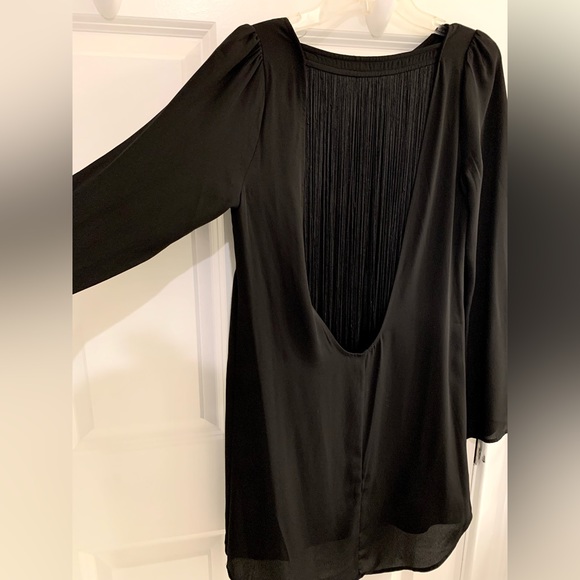 EXPRESS • Long-sleeve Black open-back dress with strings - Picture 6 of 11